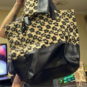 Ann Taylor bag and clutch. Never used.